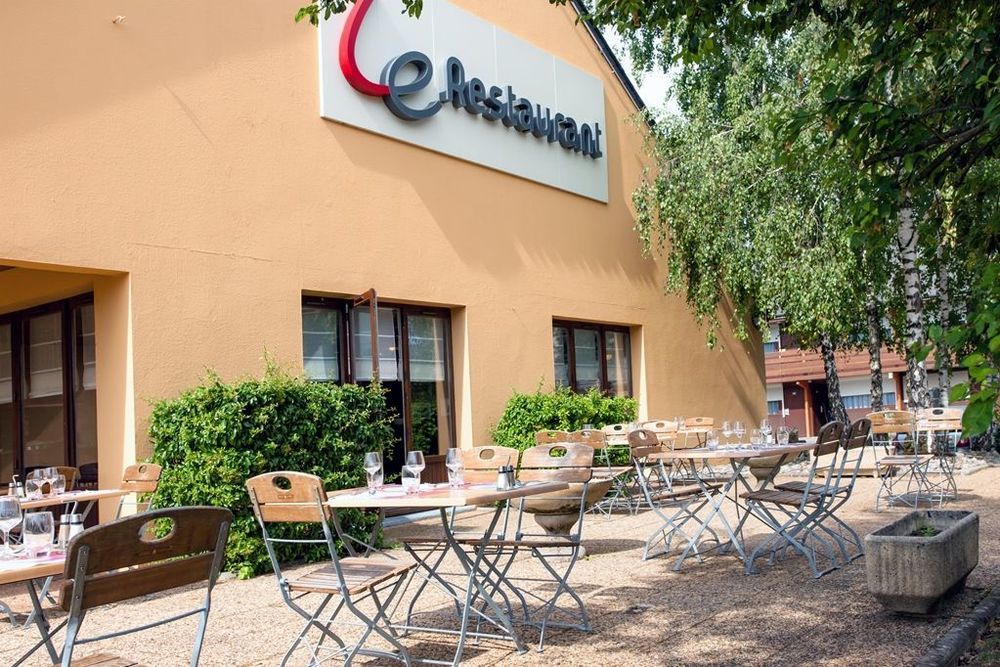 Hotel Campanile Rodez Restaurante foto